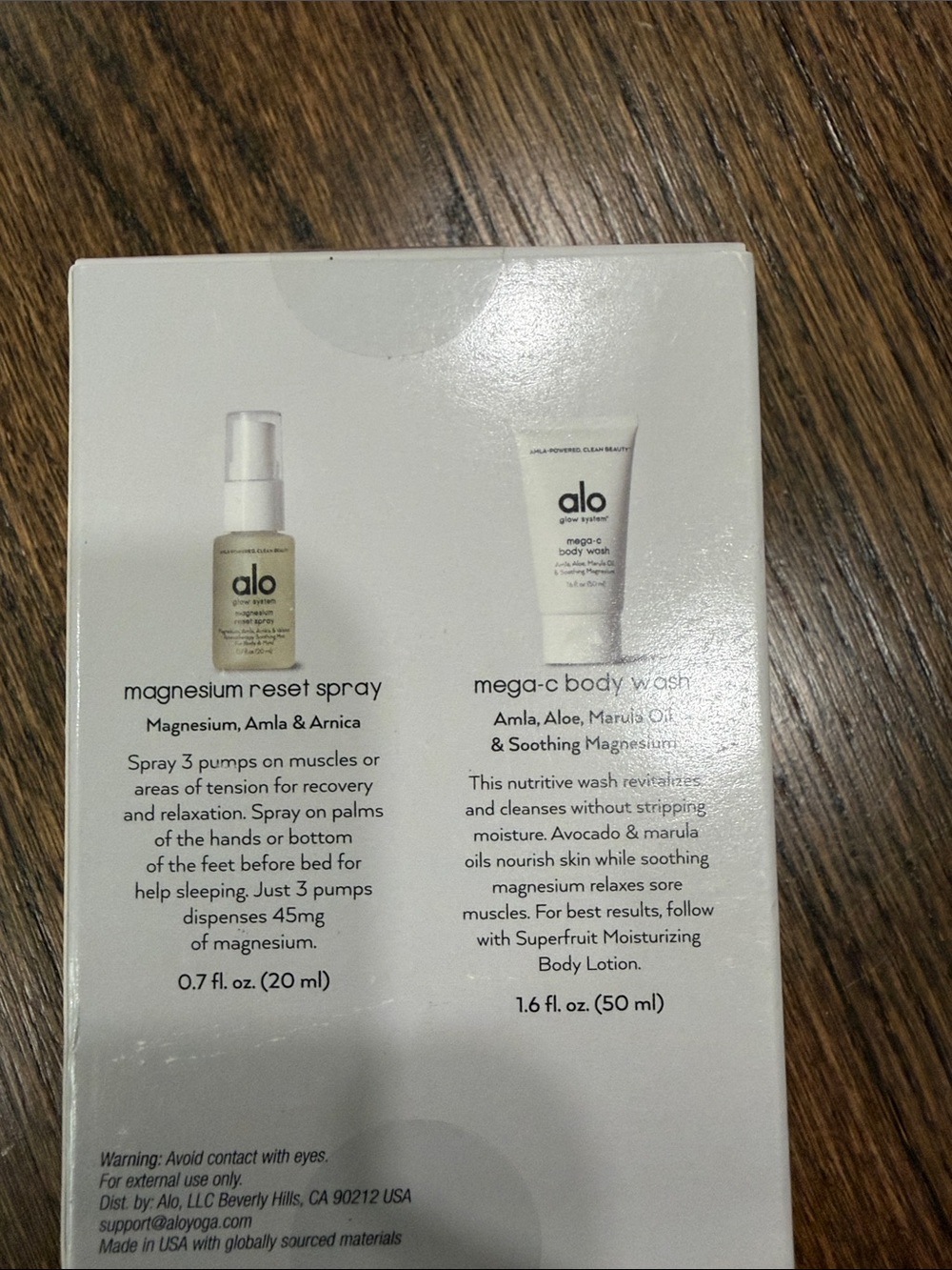 alo Best-Seller Mini Duo - magnesium spray and body lotion - Picture 2 of 2
